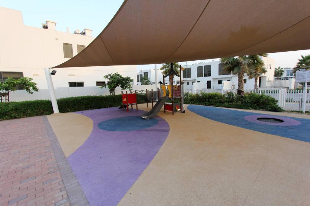Specious 3 Bedrooms With Maid Room Villa Dubai Esterno foto